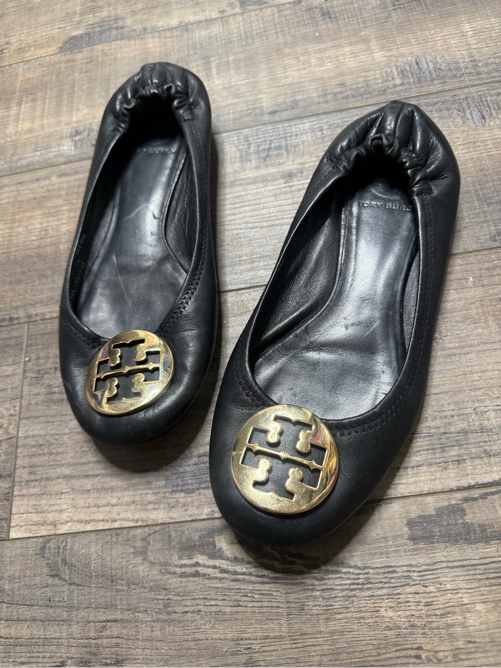 Tory Burch Black Leather Ballet Flats with Gold Logo Medallions Women's Size 8 M